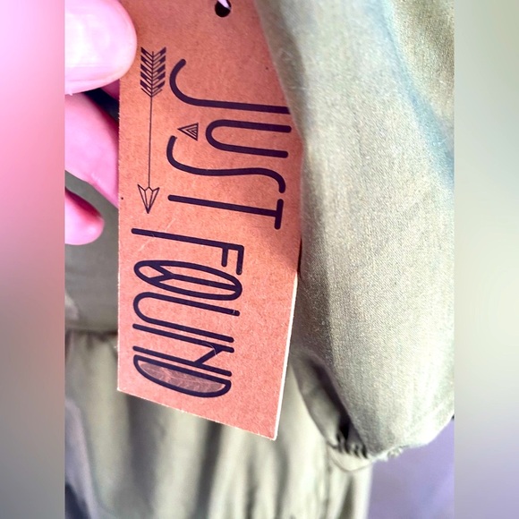 “Just Found”Olive Green Tiered Dress with Tied back Closure - Picture 8 of 9